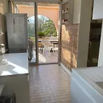 Vintage De 54m2 Avec Terrasse De 37m2 Vue A * Sète